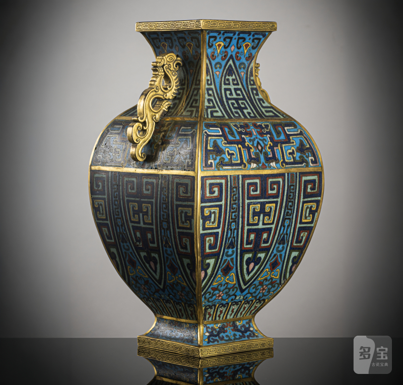 A square cloisonne enamel archaistic vase, fanghu - 图2